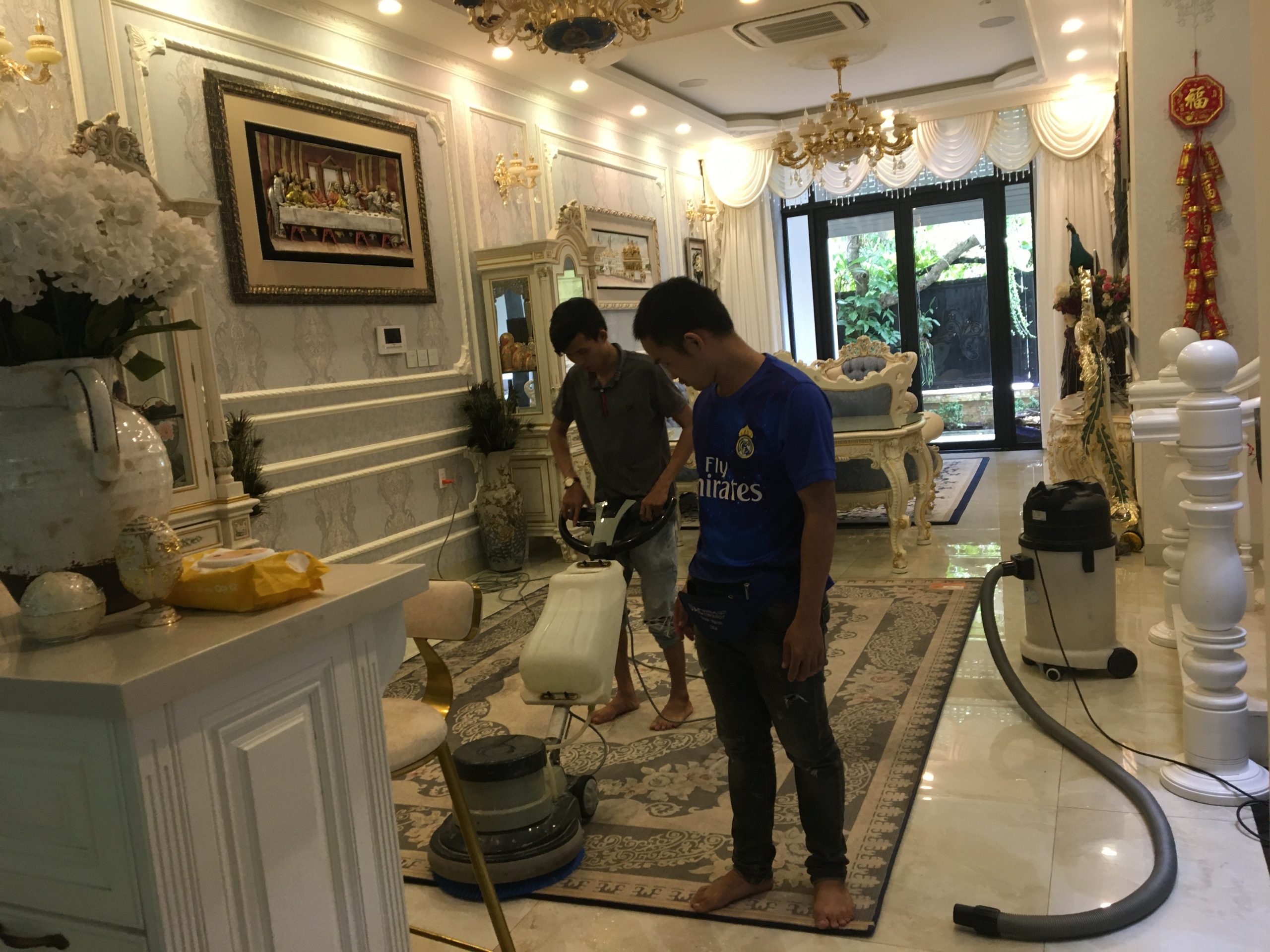 Dịch vụ giặt thảm tại Đà Nẵng.